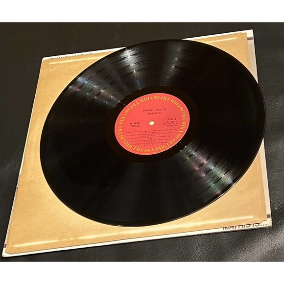 Johnny Mathis Mathis Is 12” Vinyl Record Album LP 1977 PC 34441 AL 34441 - Picture 6 of 7